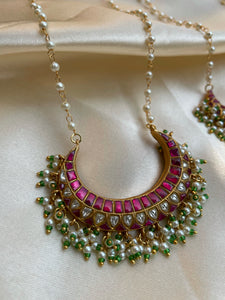 Kundan chaand pendant maala