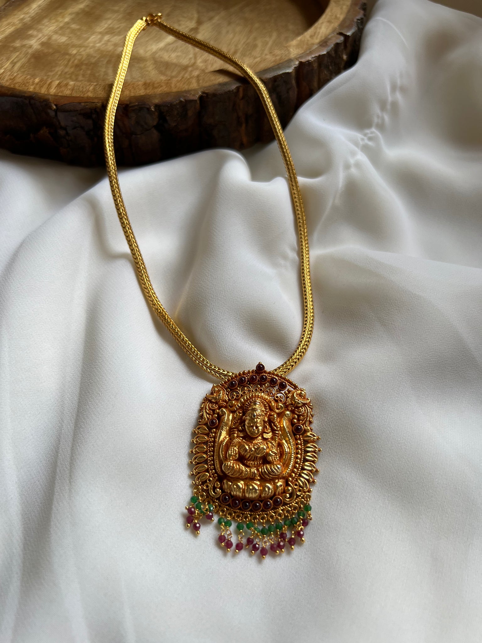 Temple 2025 lakshmi necklace