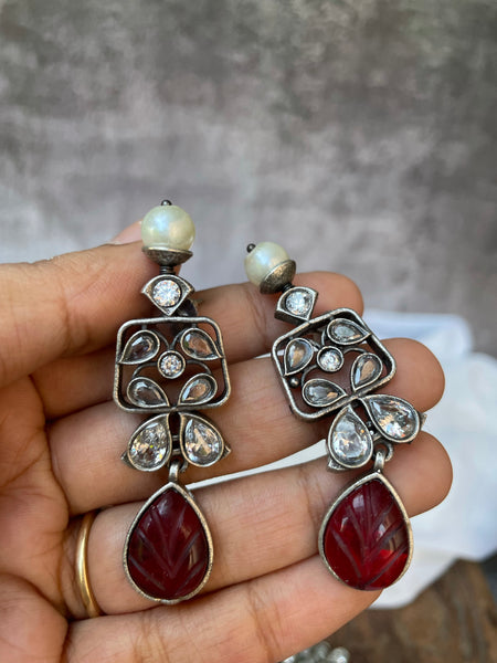 Carved stone oxidised necklace with earrings