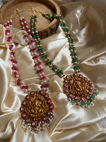 Oversized Ganesha pendant Haram