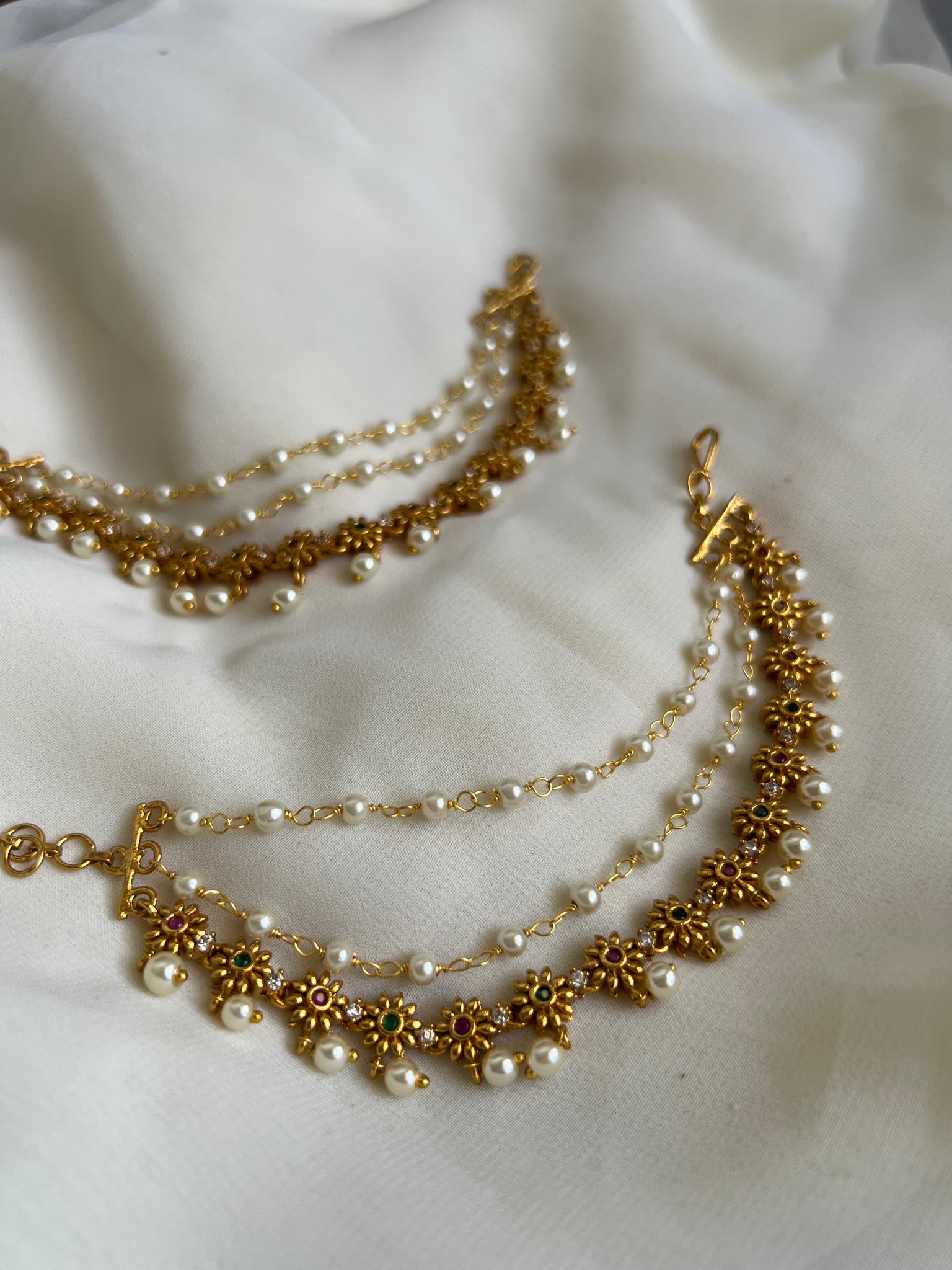 Kemp flower earring chain