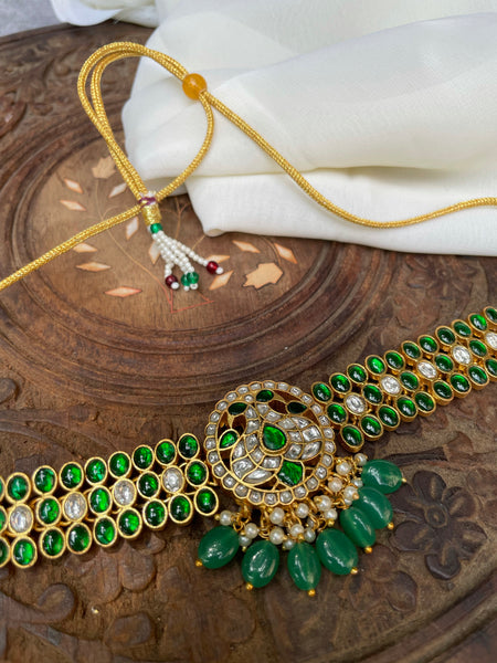 Emerald Annam bridal choker