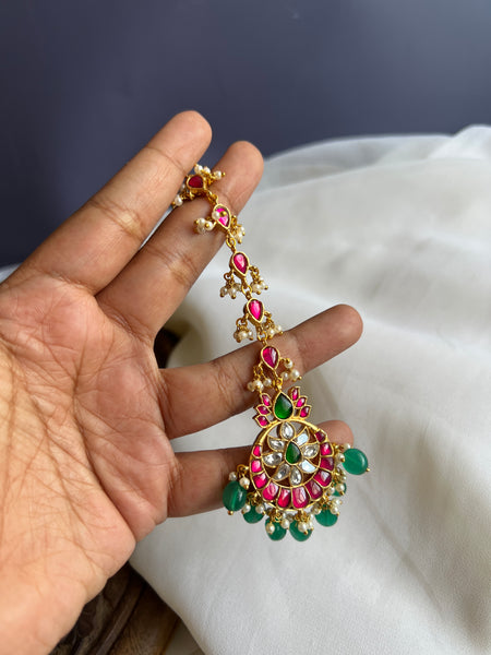 Kundan flower green bead tika