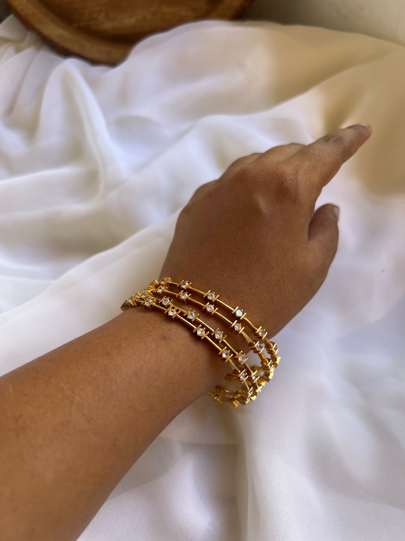 Thin bangles discount