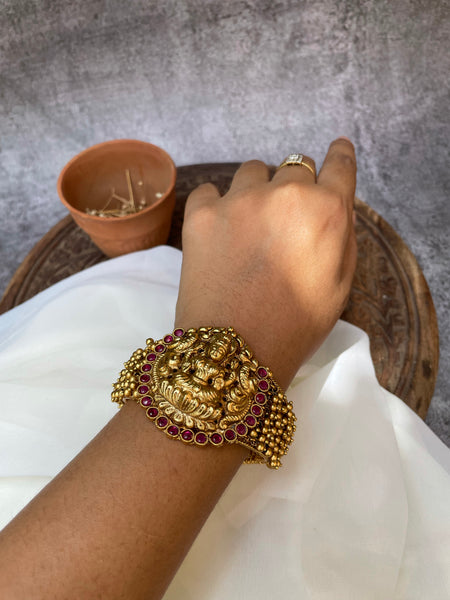 Nagas Lakshmi cluster bead semi bangle