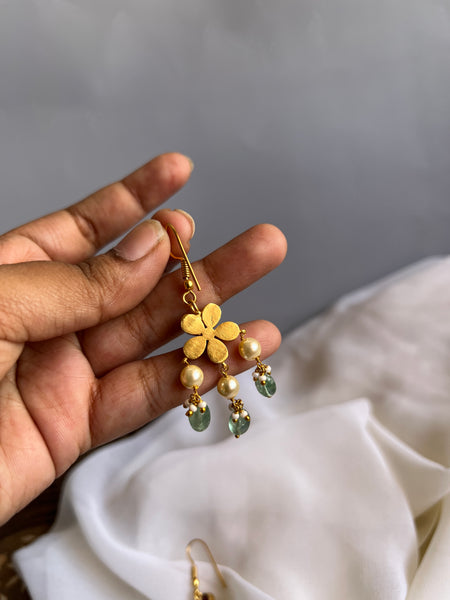 Kundan flower hook earrings
