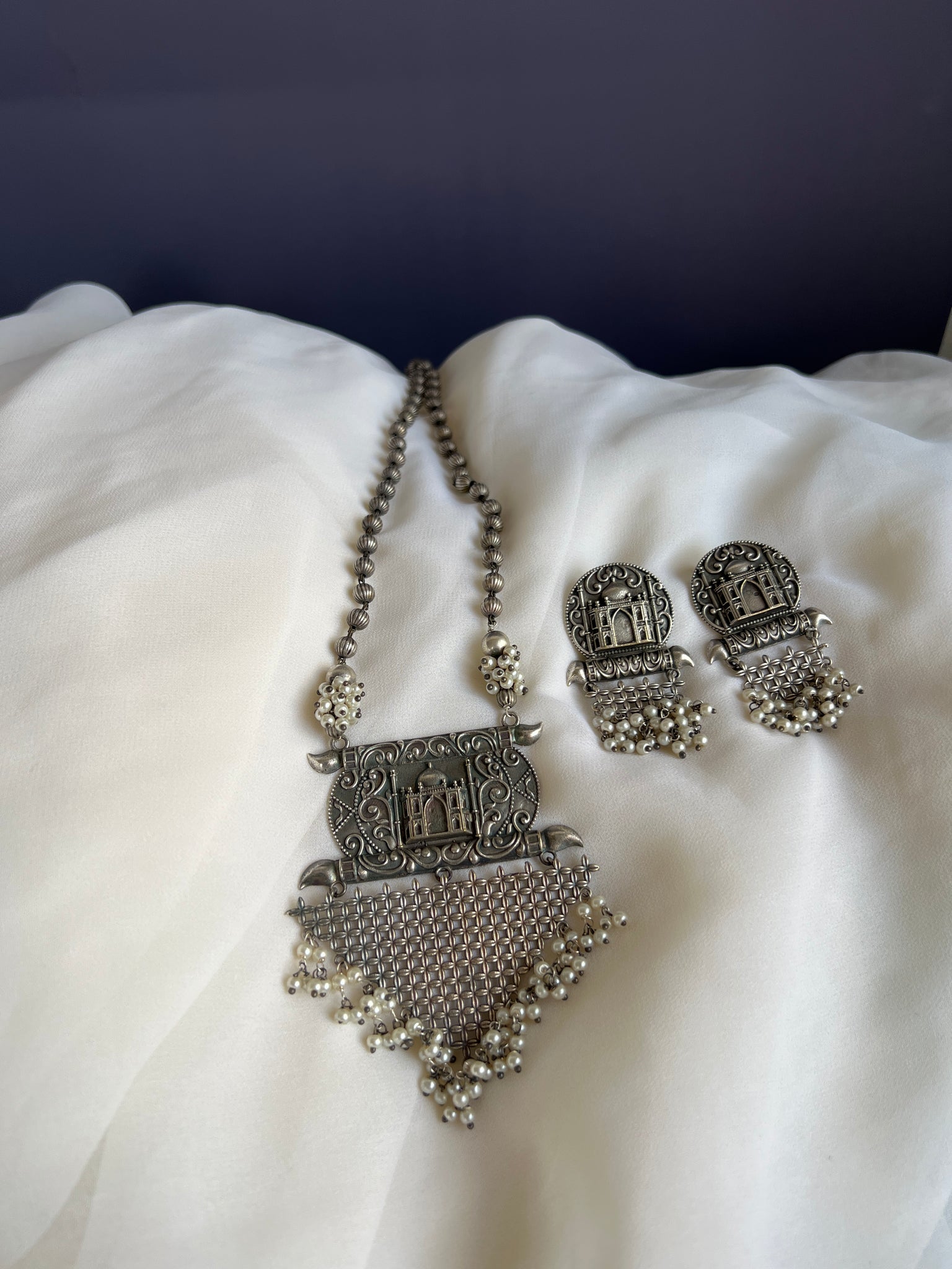 Taj Mahal Jaali maala with earrings