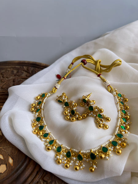 Kid friendly Kundan tear drop necklace with earrings