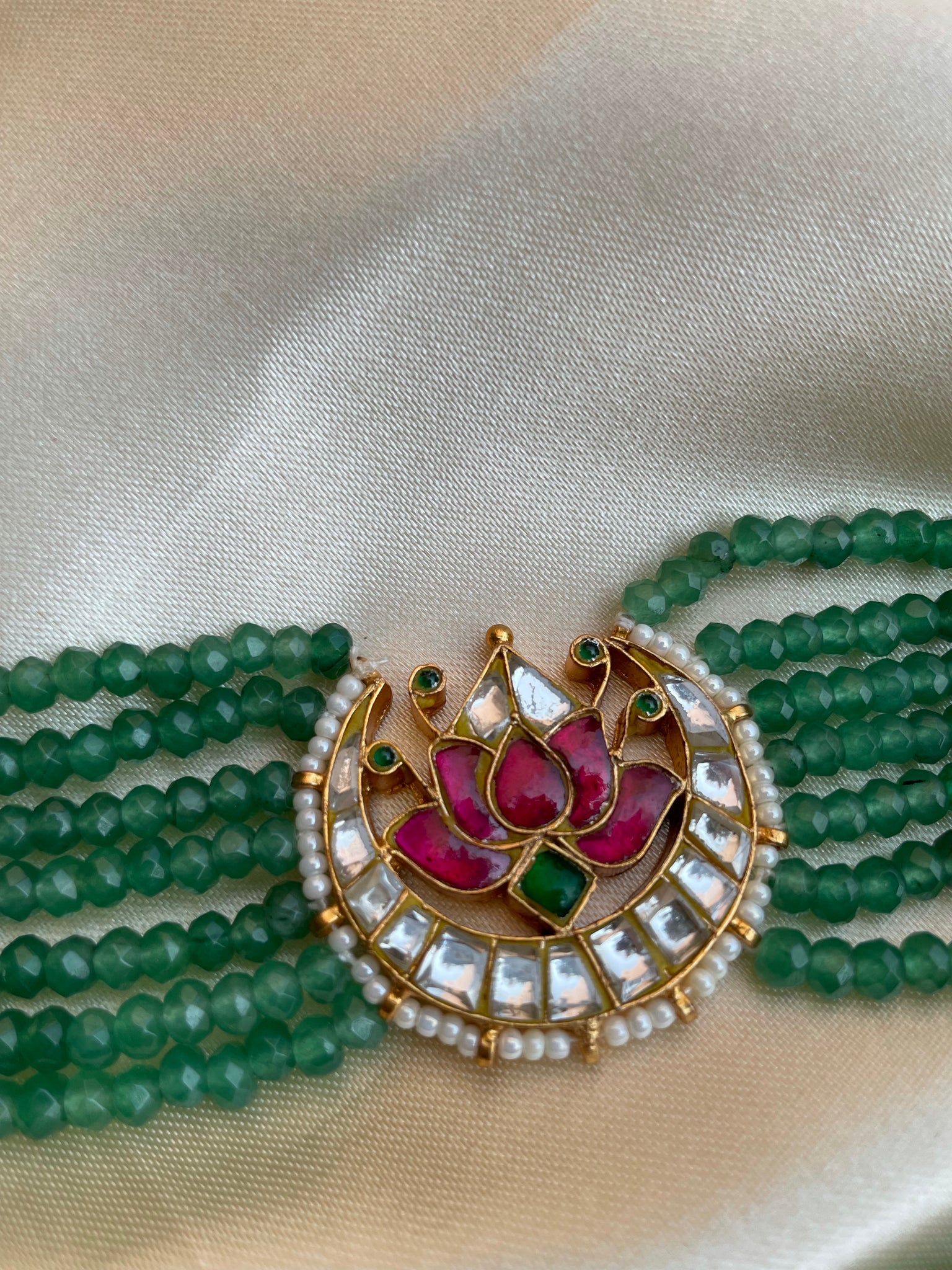 Kundan lotus choker with bead work