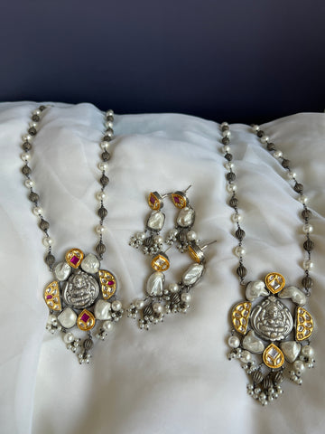 Mother of pearls Lakshmi oxidised maala with earrings