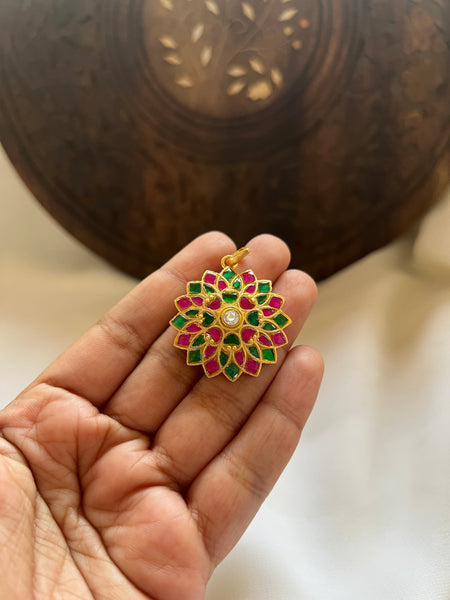 Kundan flower silver pendant