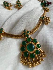 Kemp flower vintage necklace with studs