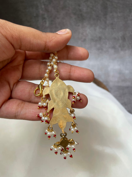 Kundan fish pendant in Pearl maala