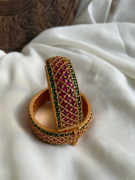 Premium Kemp bangles set of 2