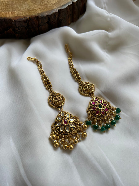 Lakshmi Kundan like bridal tika