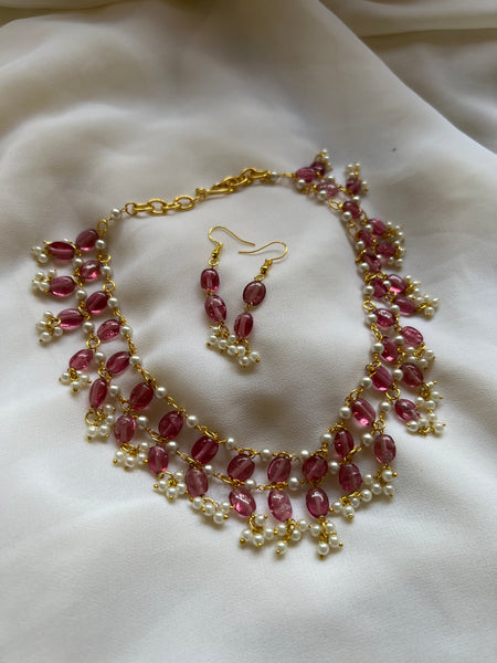 Bead Pearl necklace with hook earrings