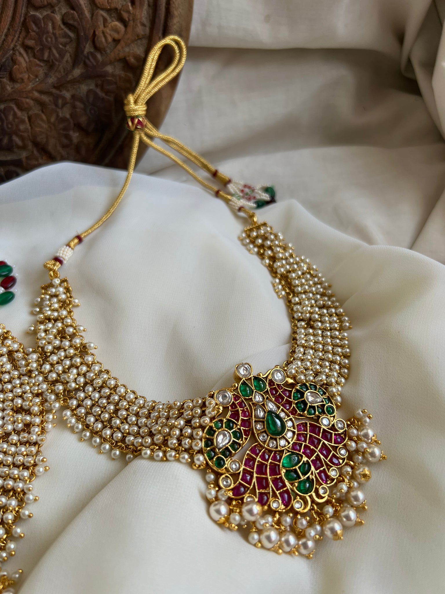 Kemp peacock cluster Pearl necklace with earrings