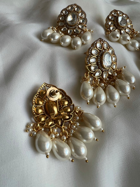 Uncut polki Pearl jumbo studs