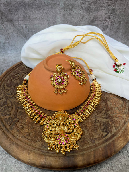 Lakshmi mullamottu antique temple necklace set
