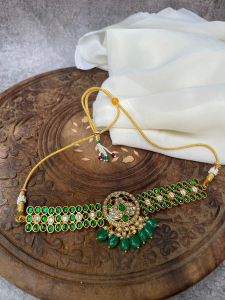 Emerald Annam bridal choker