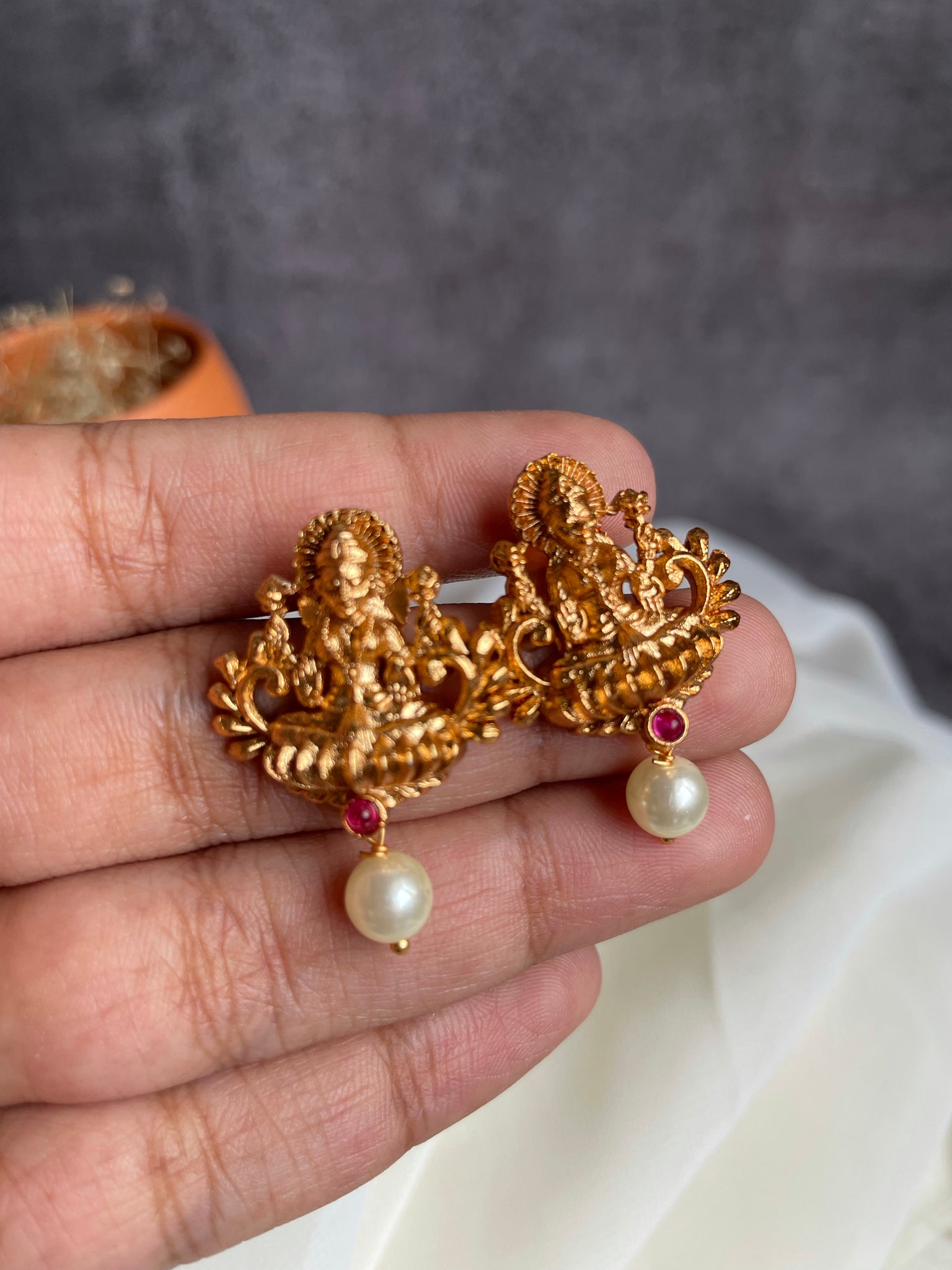 Budget  Lakshmi studs - Design A