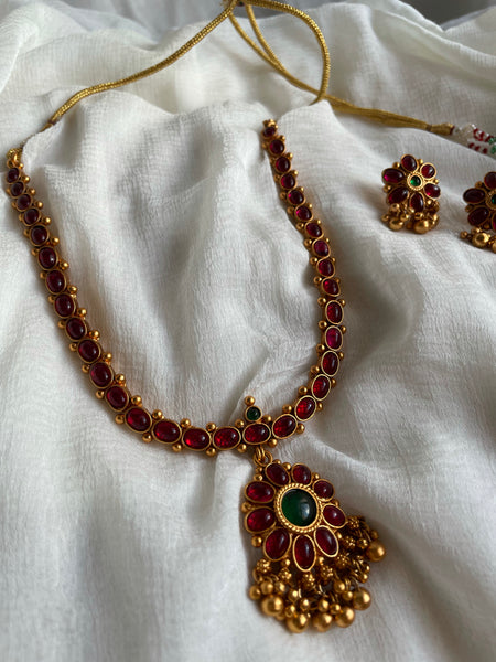 Kemp attigai with flower studs