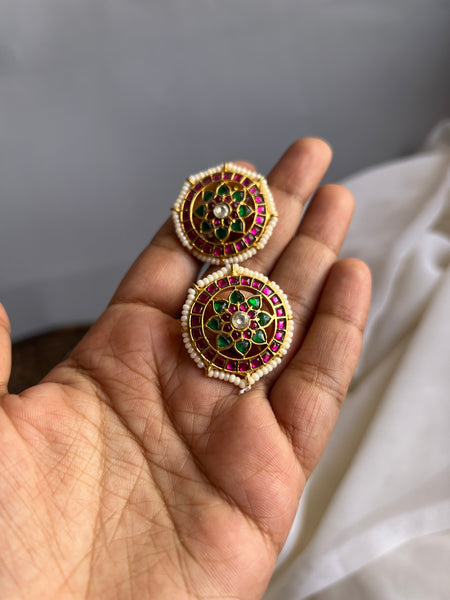 Kundan chakra studs