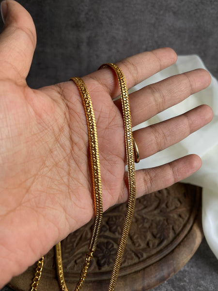 Delicate gold Hip chains (4 designs )
