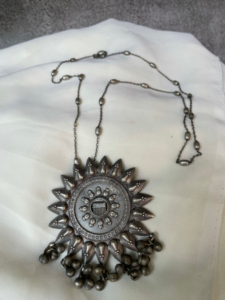 Antique chakra pendant maala with Jhumkas