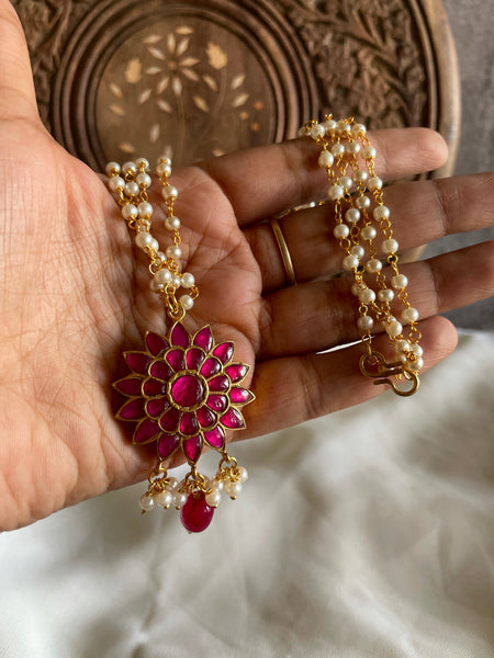 Kundan flower pendant maala