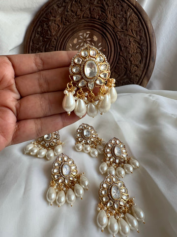 Uncut polki Pearl jumbo studs