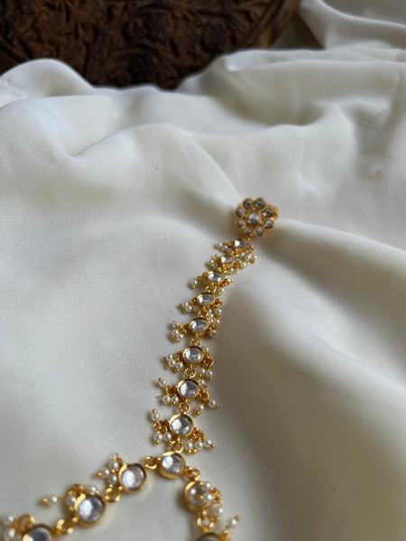 Kundan like haath phool