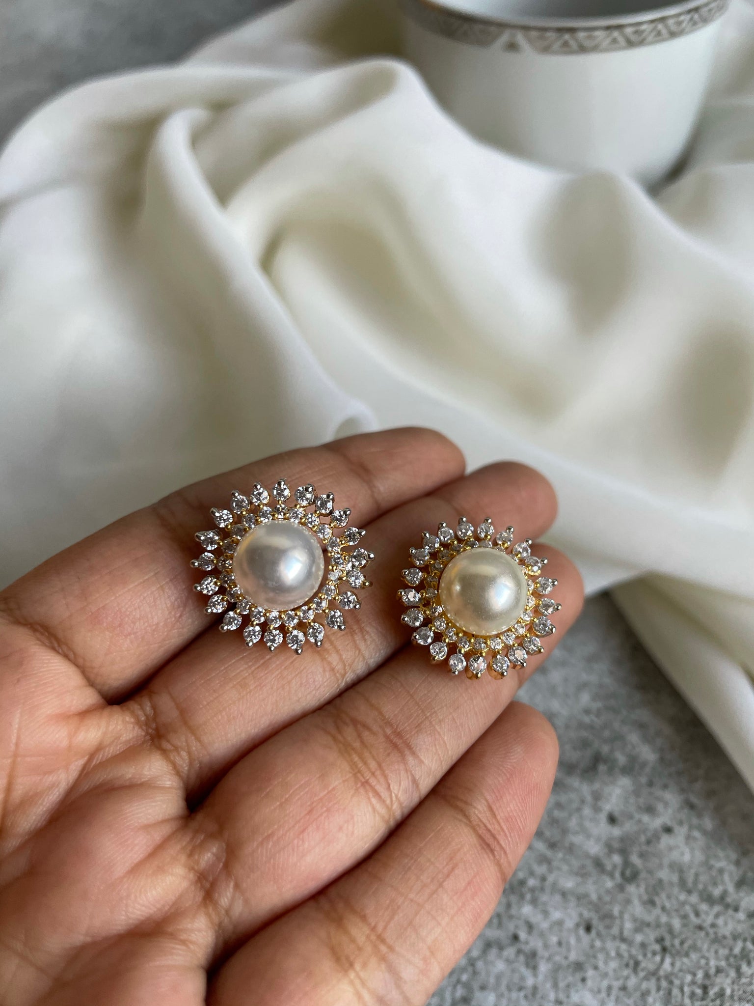 DW studs 01