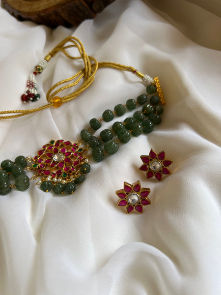 Kundan pumpkin bead choker with studs