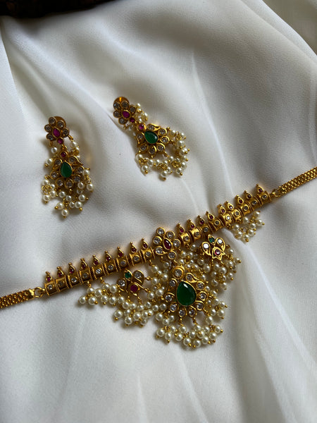 Guttapusalu choker with earrings