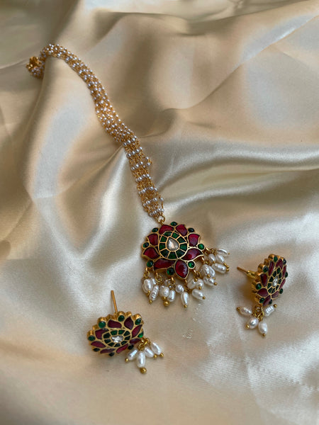Kundan lotus pendant with cluster Pearl maala and studs