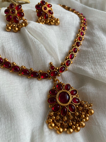 Kemp attigai with flower studs