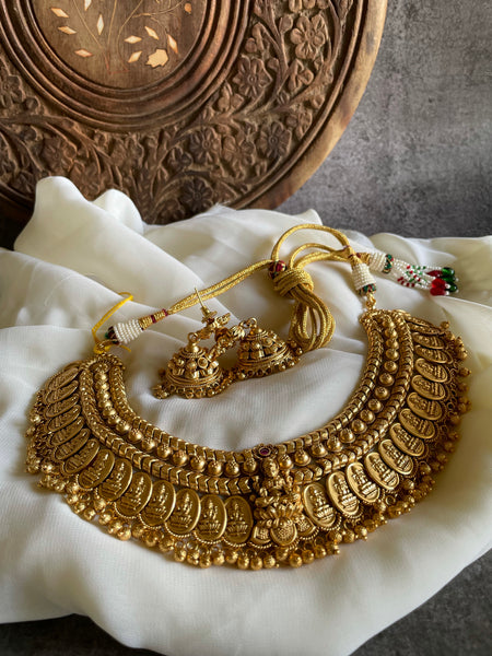 Bridal full neck Lakshmi necklace with Jhumkas