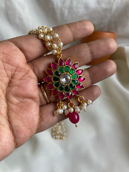 Kundan flower pendant maala