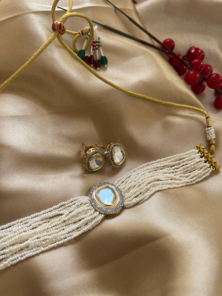 Statement Kundan like Pearl choker with studs