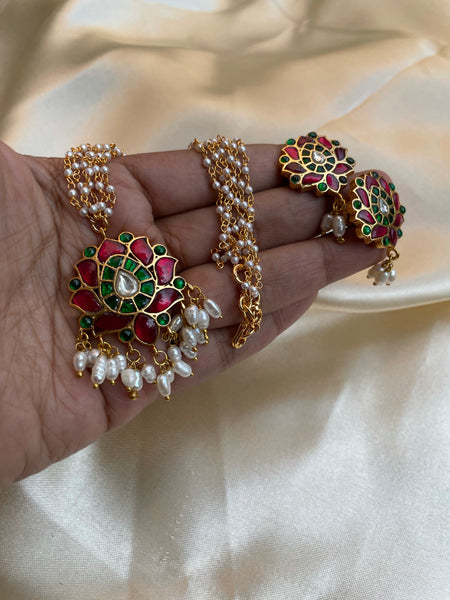 Kundan lotus pendant with cluster Pearl maala and studs