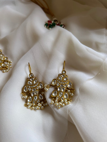 Madhubani Kundan necklace with matching earrings