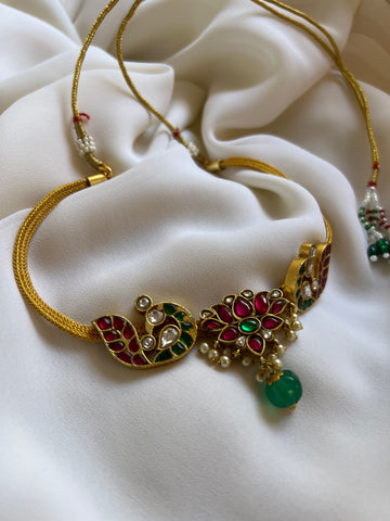 Kundan lotus choker
