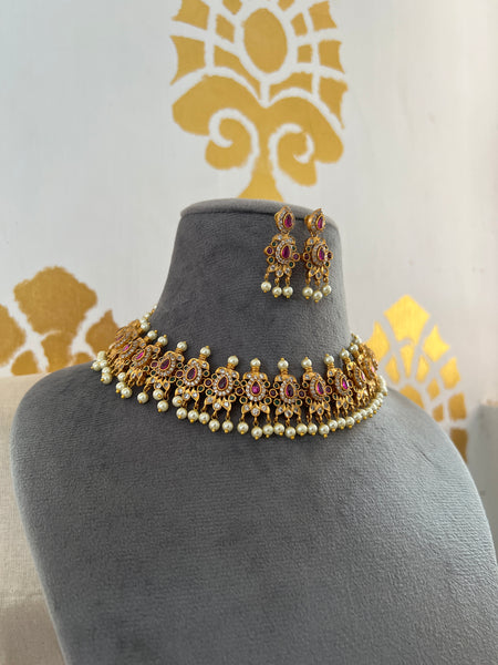 Kemp tear drop necklace set