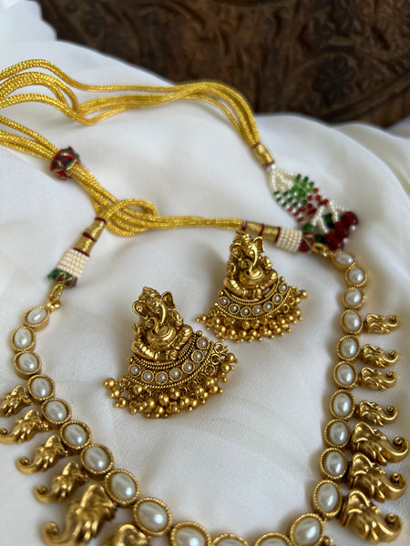 Kemp Ganesha short necklace with studs