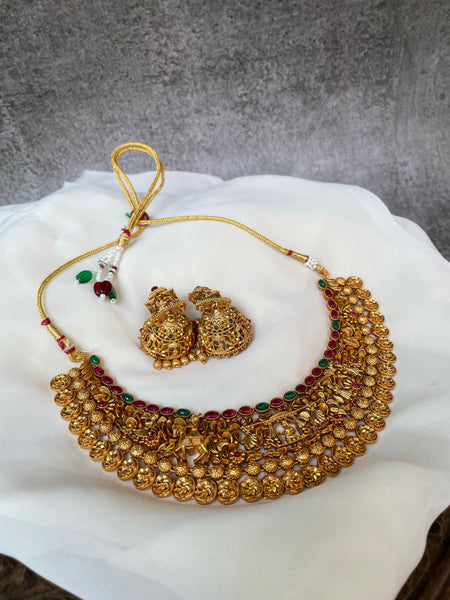Vivaah necklace with jhumkas