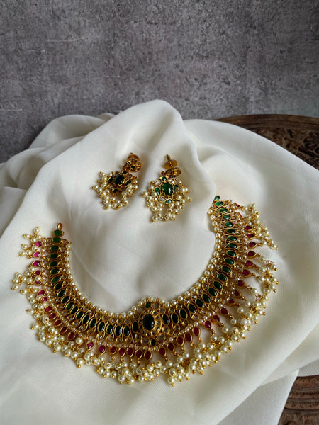 Ruby guttapusalu necklace with earrings