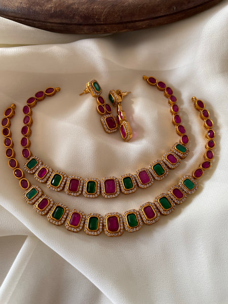Ruby green necklace with ad stone border