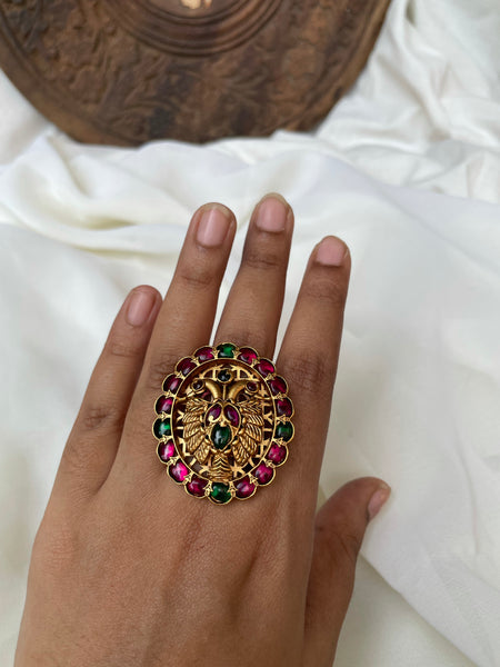 Jumbo peacock kemp ring