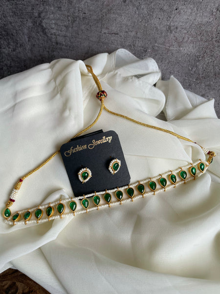 Delicate kemp choker with studs- Design B